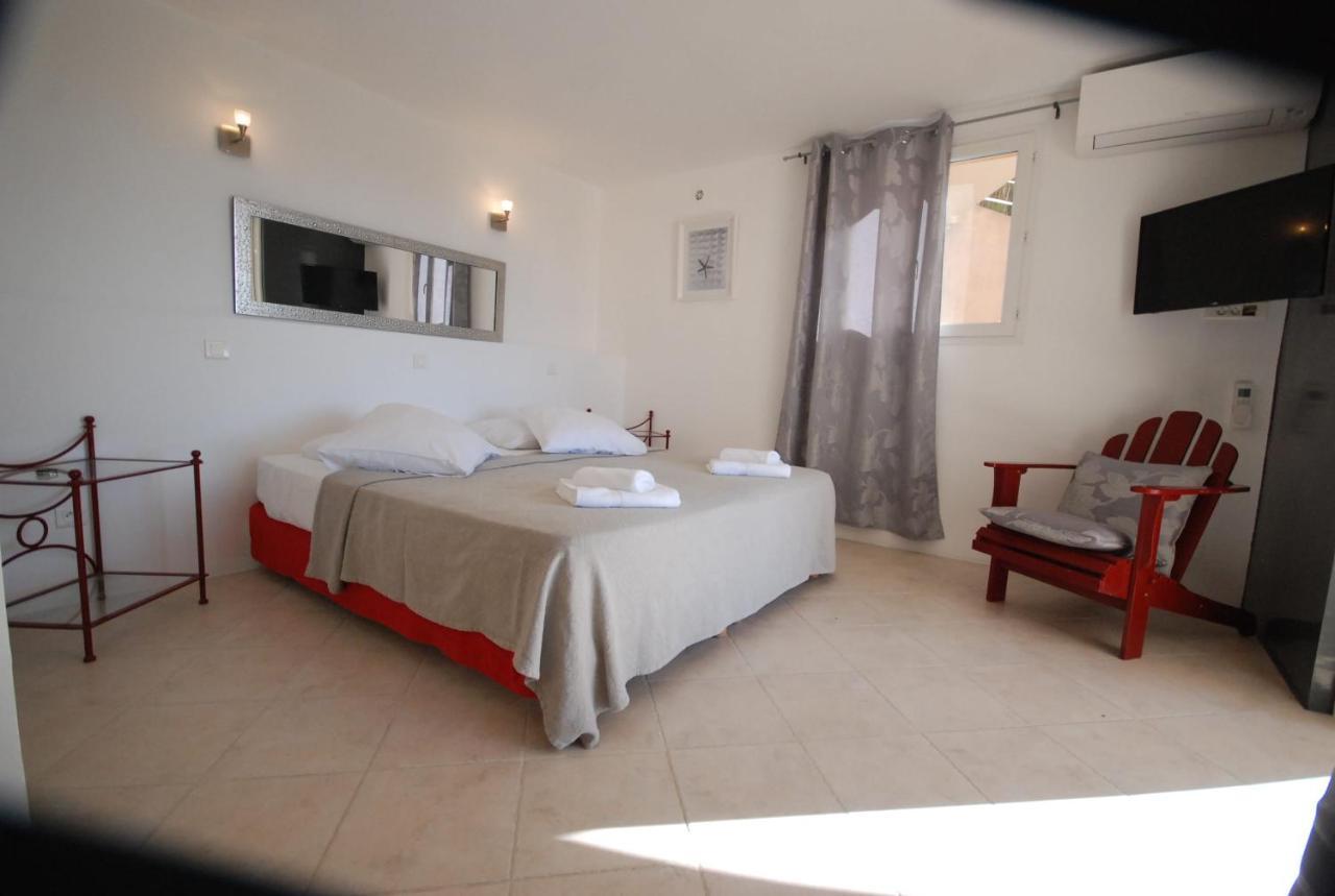 Bed and Breakfast Aloasis à Grimaud Extérieur photo